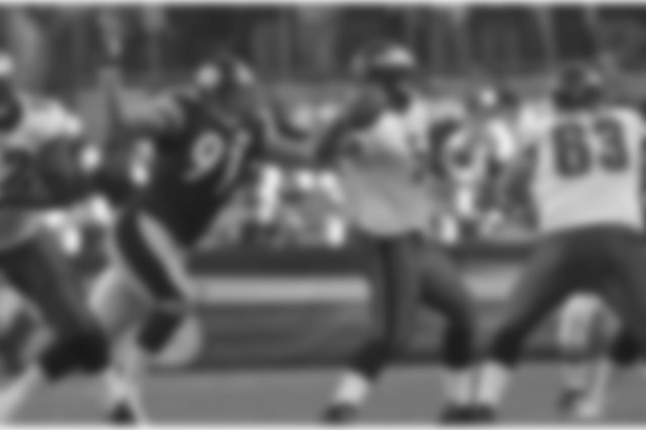 10. Aaron Smith (99-11) - 44 career QB sacks.