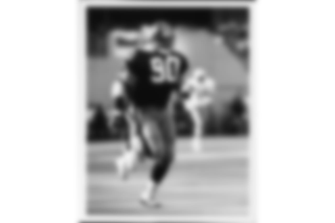 Tyronne Stowe (87-90)