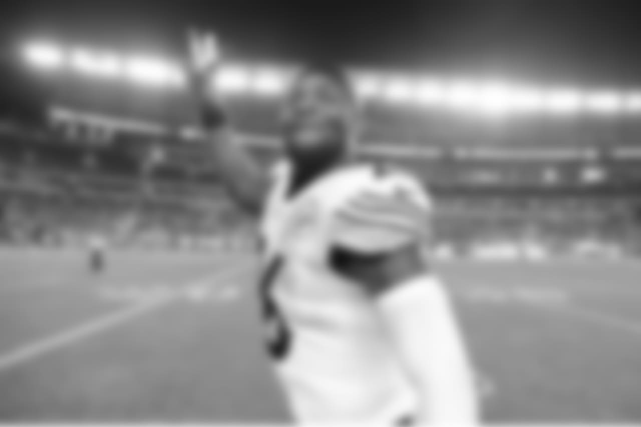 8. Le'Veon Bell (13 - Current) - 312 career receptions.