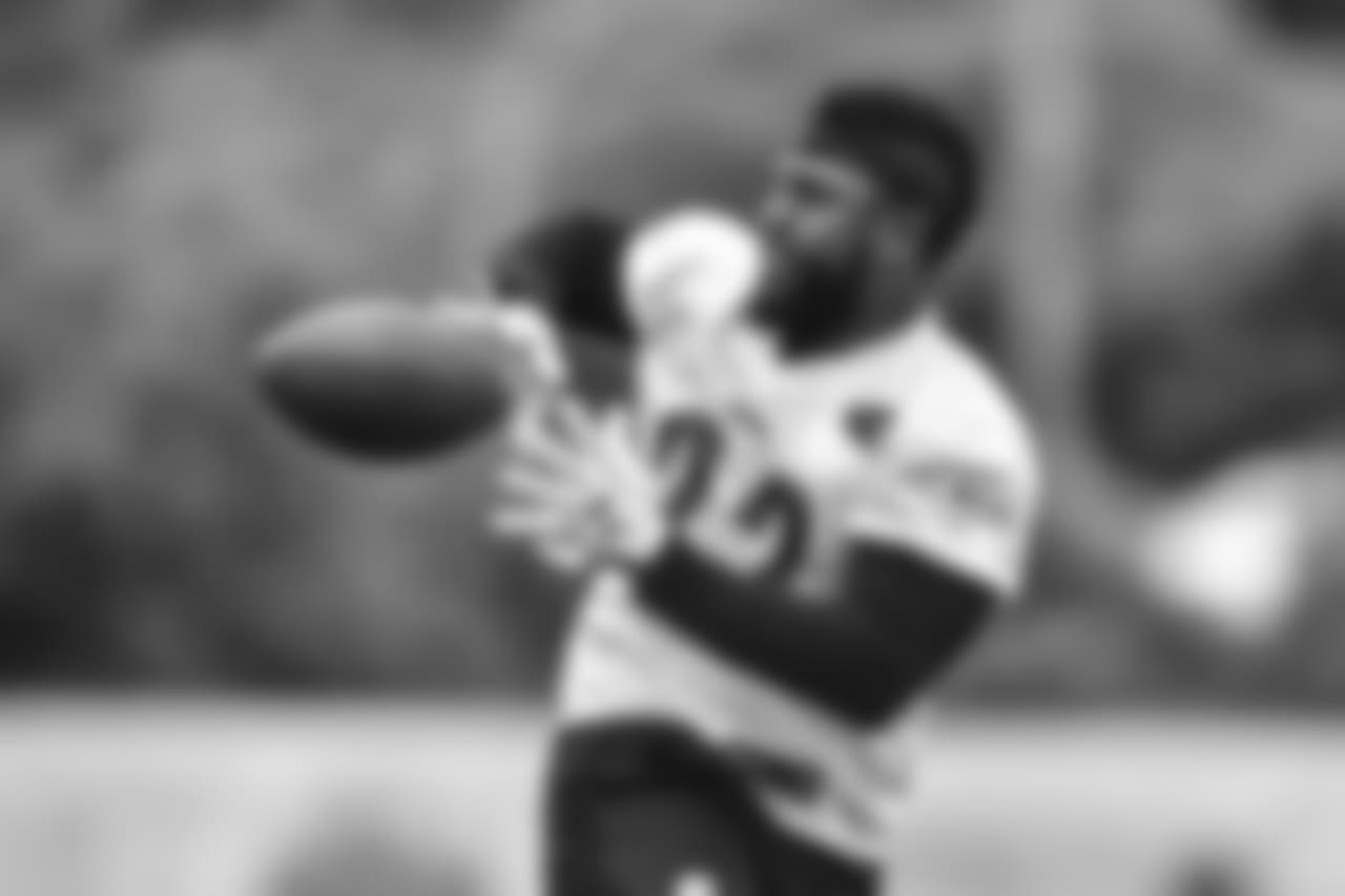 Steelers players practice at the UPMC Rooney Sports Complex during the 2018 minicamp.