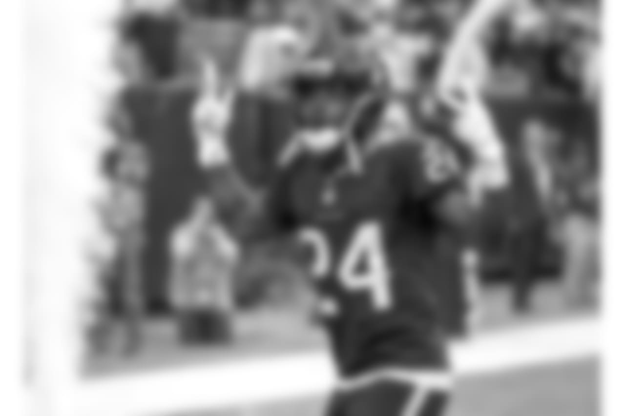 CB, Johnathan Joseph, 24