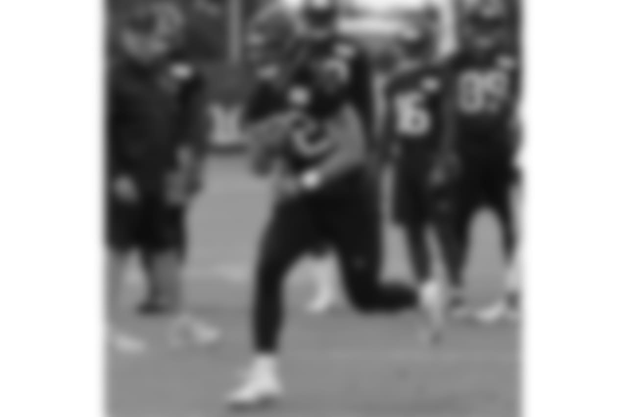TE, Matt Lengel, 82