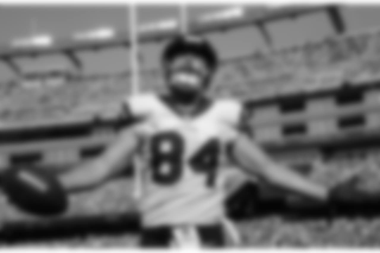 TE, Ryan Griffin, 84