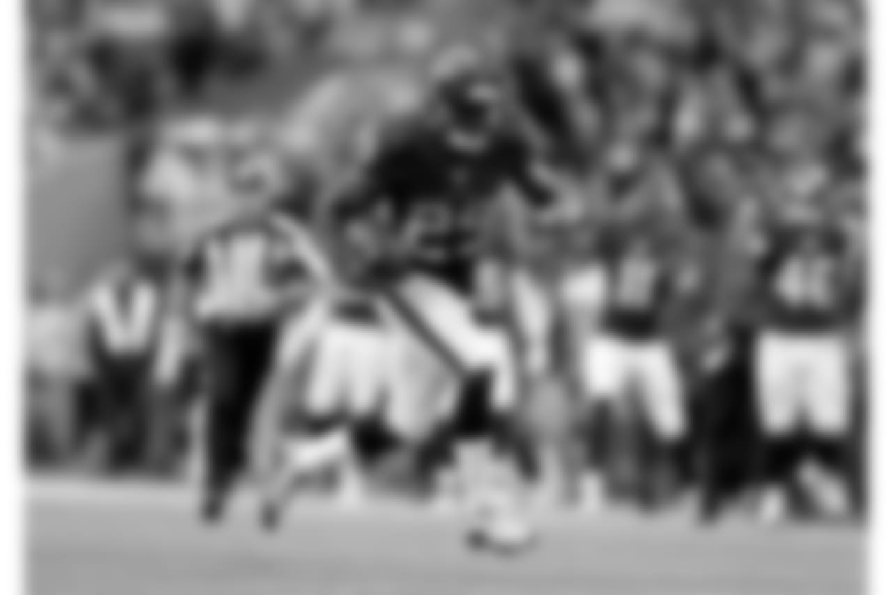 CB, Andre Hal, 29