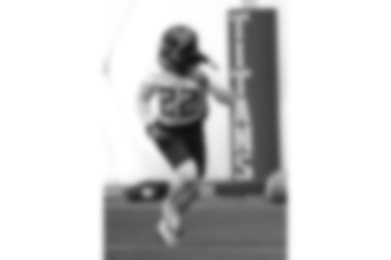 Tennessee Titans running back Derrick Henry runs a drill during the team's voluntary practice at its NFL football training facility Thursday, April 26, 2018, in Nashville, Tenn. (AP Photo/Mark Humphrey)
