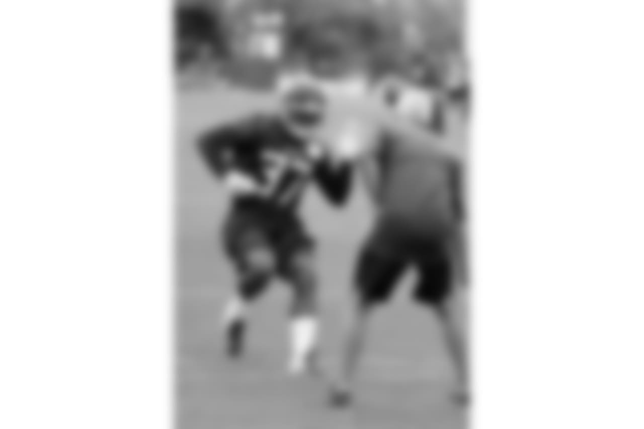 Tennessee Titans defensive back Johnathan Cyprien (37) runs a drill during NFL football minicamp Wednesday, June 13, 2018, in Nashville, Tenn. (AP Photo/Mark Humphrey)