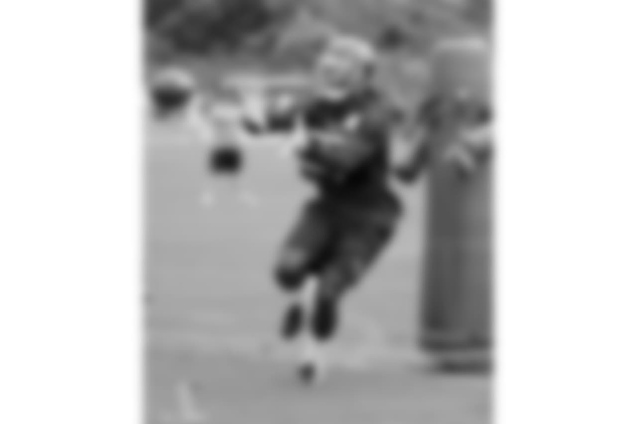 Tennessee Titans defensive back Johnathan Cyprien runs a drill during NFL football minicamp Wednesday, June 13, 2018, in Nashville, Tenn. (AP Photo/Mark Humphrey)