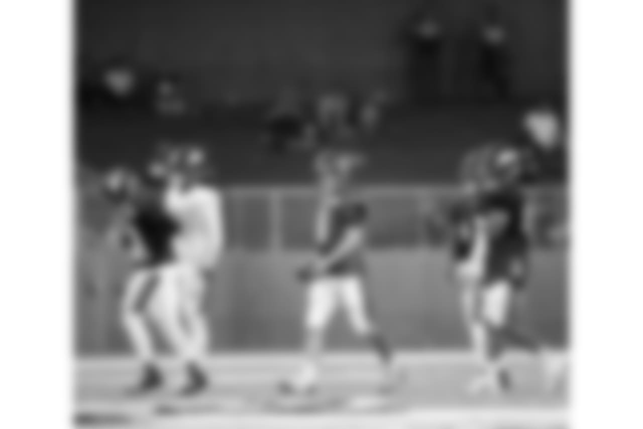 An image from the August 4, 2018 training camp night practice at TCO Stadium in Eagan, MN.