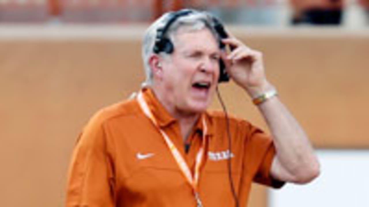 Mack-Brown-sl-130821.jpg