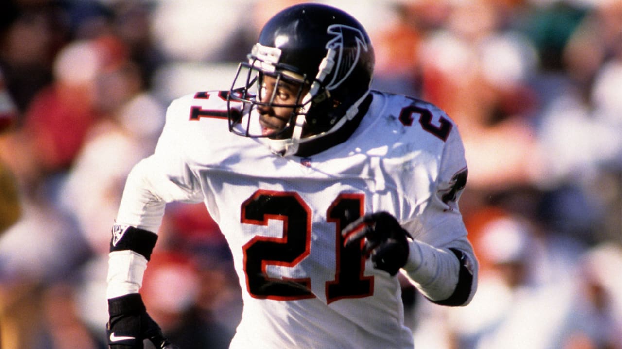 Deion Sanders Recalls Combine Meeting With Giants