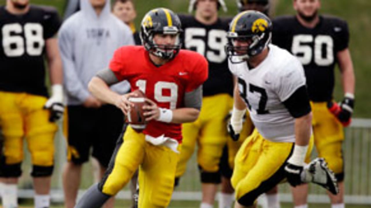 high-school-football-120513-evo.jpg