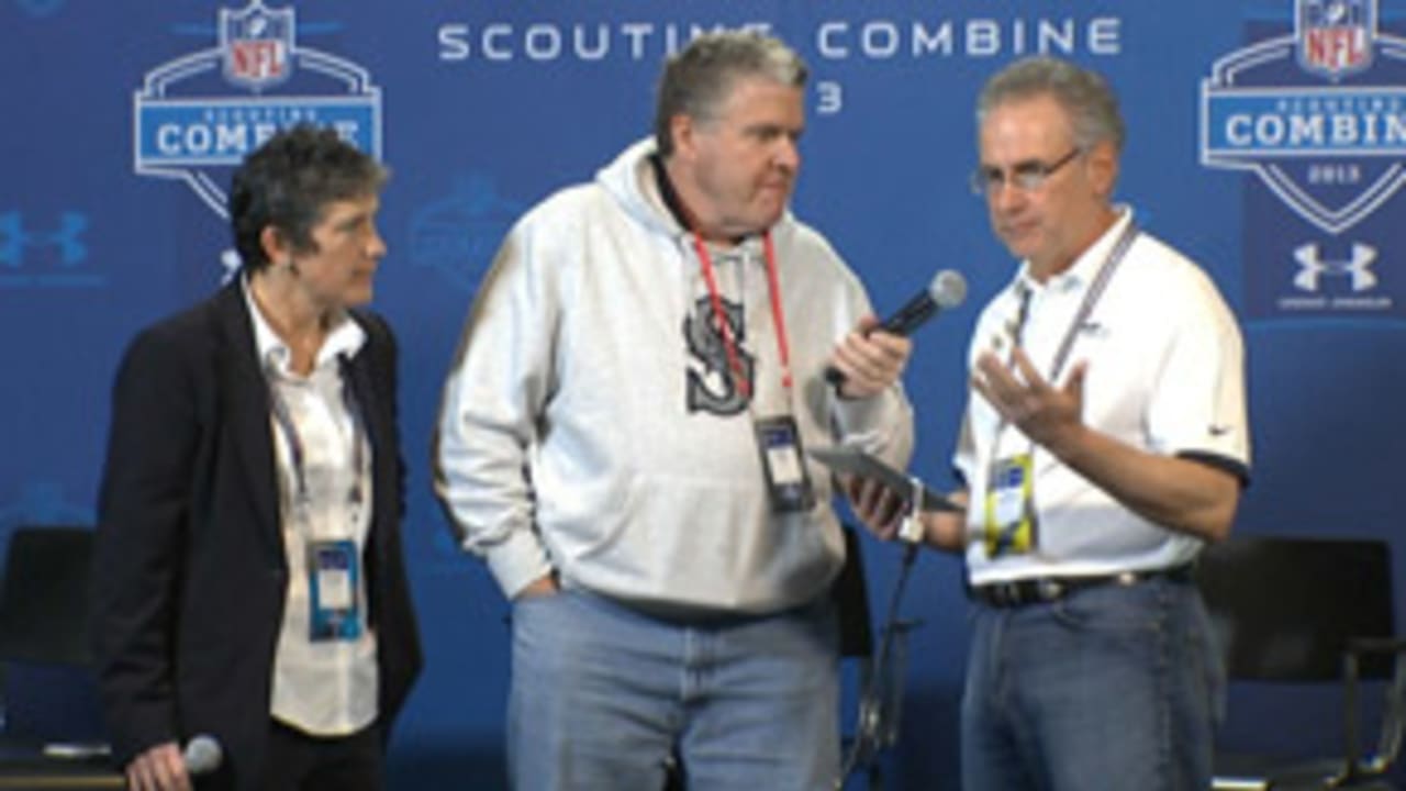 sideline-concussion-131230-evo.jpg