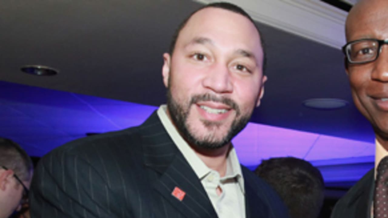 Charlie Batch-150302-Evo.jpg