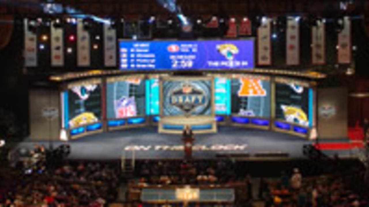 draft-141209-spot.jpg