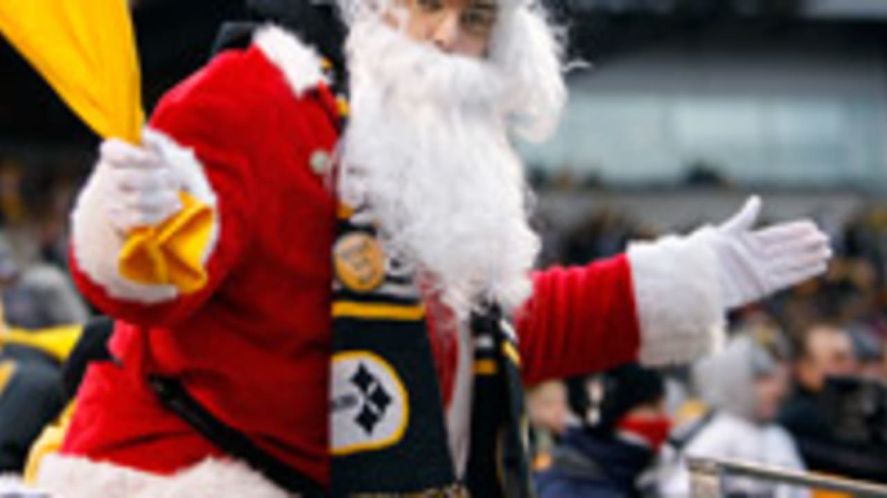santa-claus-121212-spot.jpg