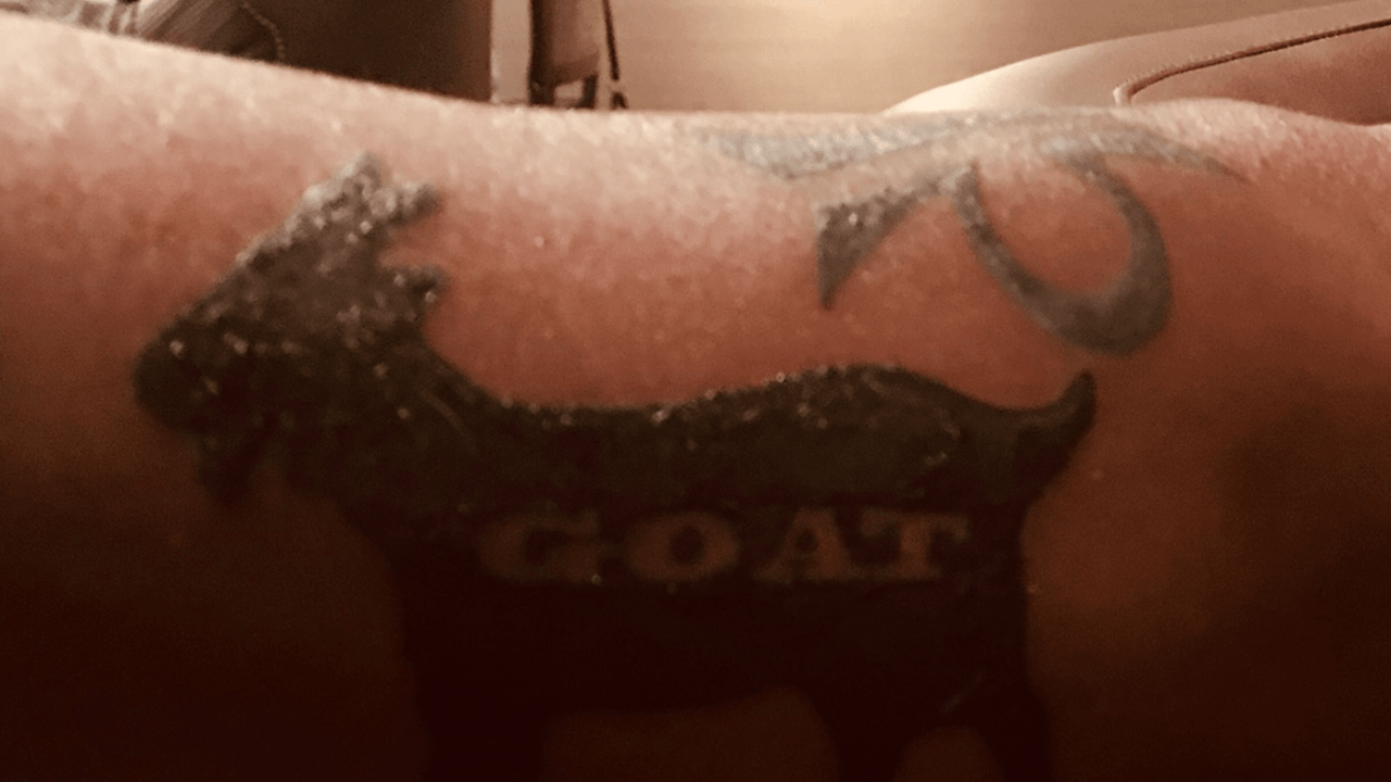 Check out Jerry Rice's new G.O.A.T. tattoo