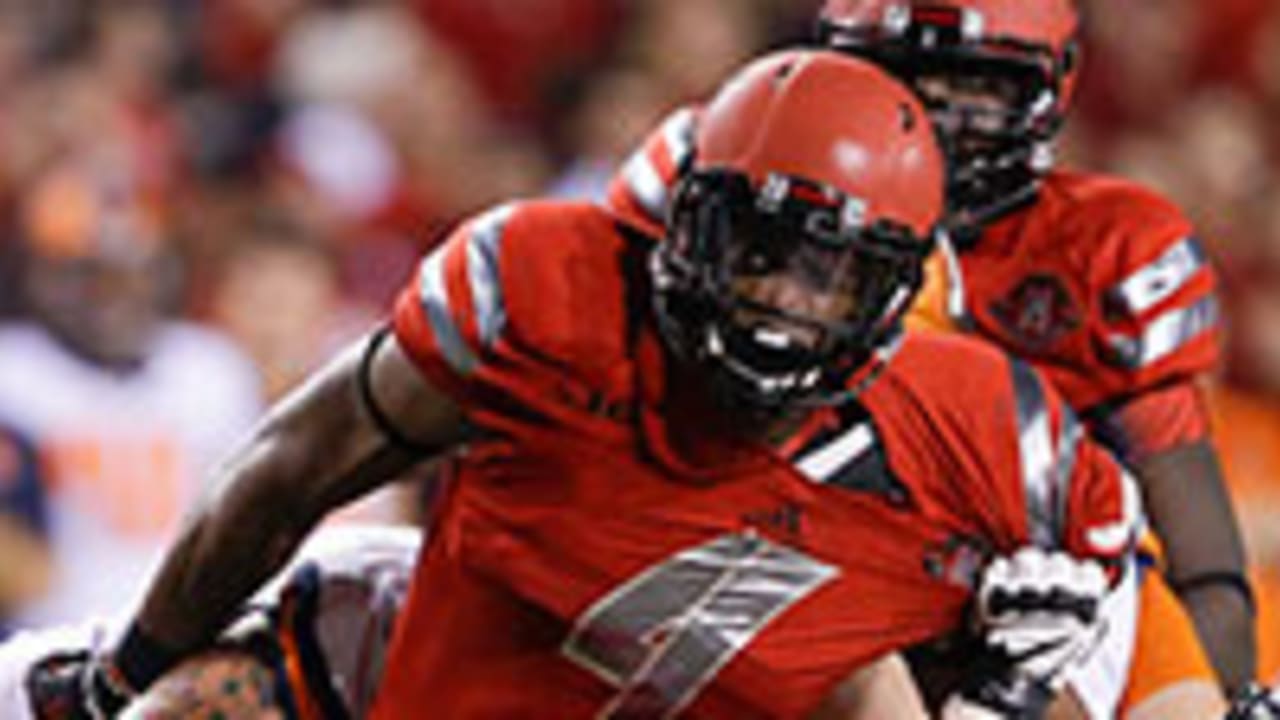 Randy-Gregory-150408-sl.jpg