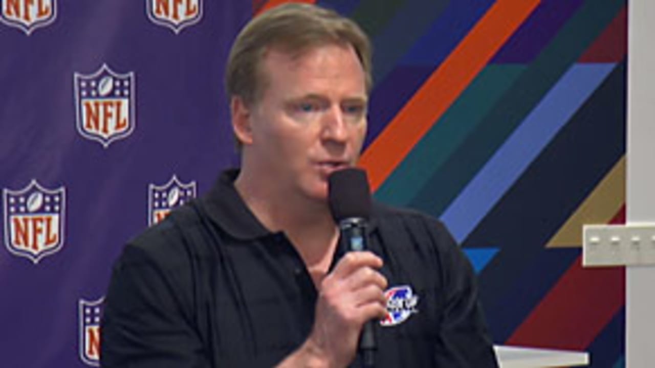 01-Goodell-Forum-300.jpg