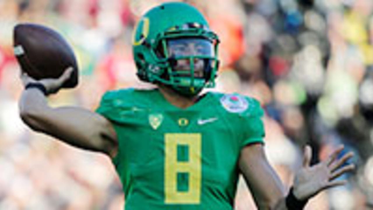 marcus-mariota-150414-SPOT.jpg