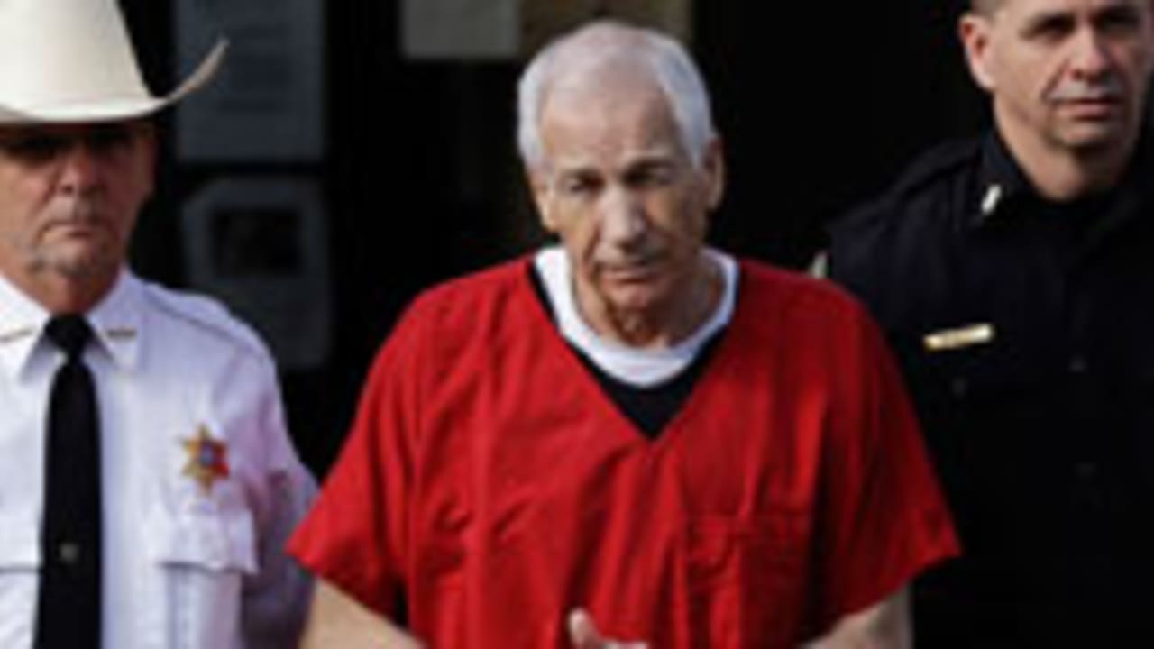 Jerry-Sandusky-131028-Spot.jpg