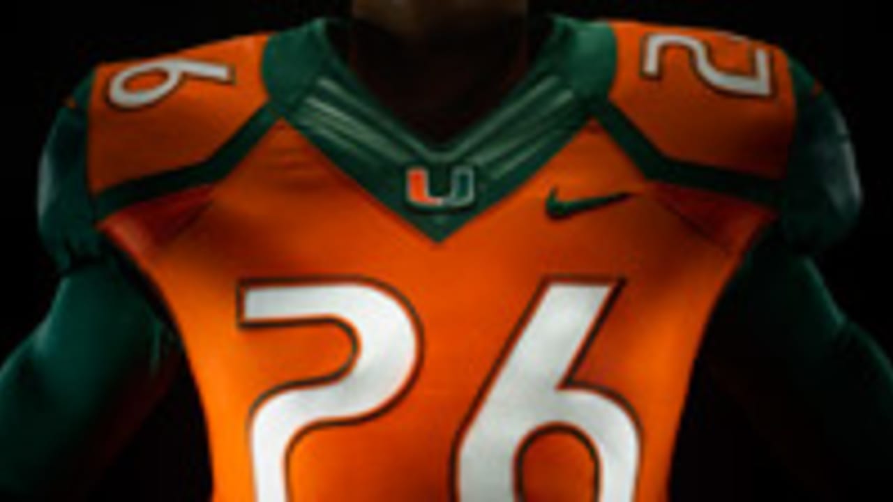 Miami Hurricanes unveil new uniforms