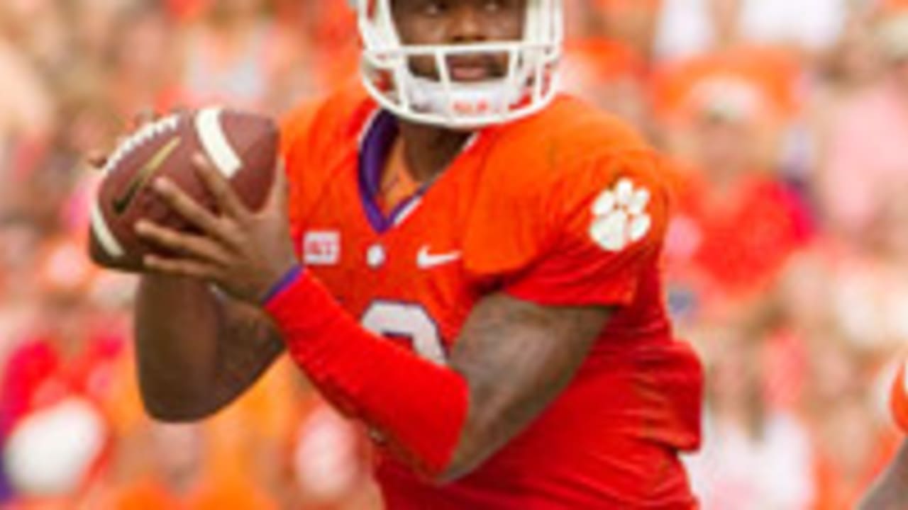 Tajh-Boyd-sl-131016.jpg