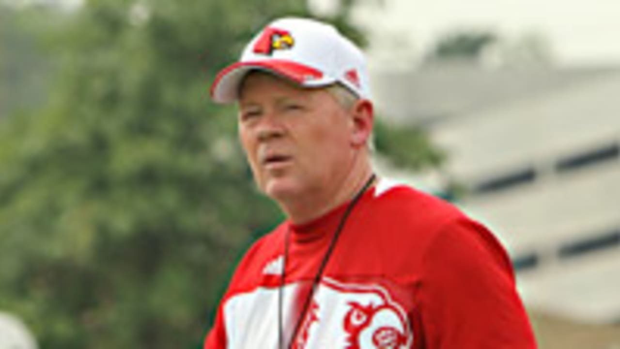 Bobby-Petrino-sl-081914.jpg
