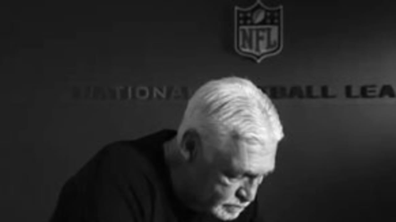 Joe Ehrmann-141008-Evo.jpg