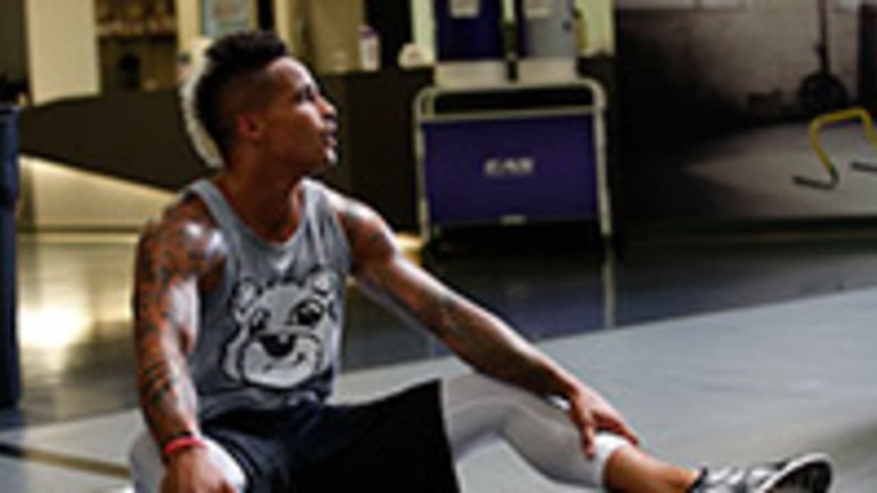 kenny stills sl
