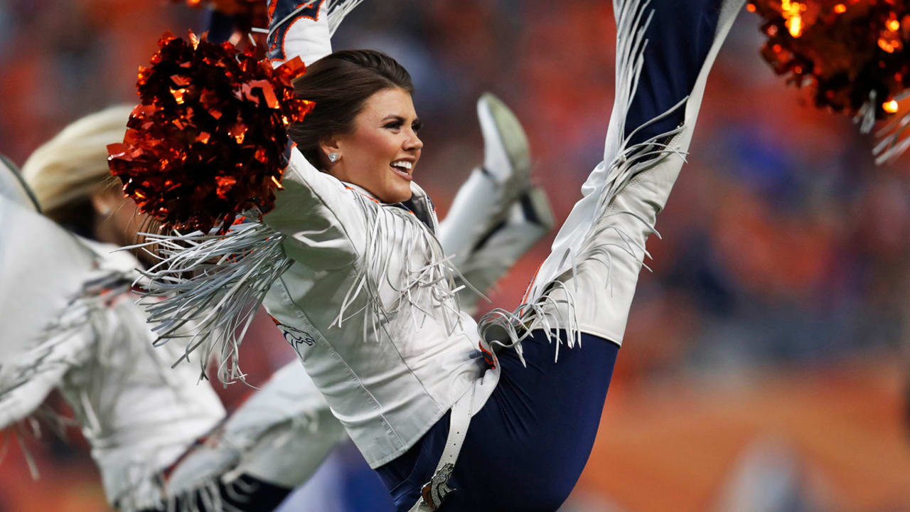 Best of 2017 NFL cheerleaders: Week 11