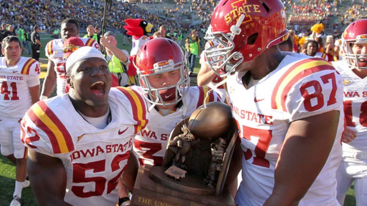 cy-hawk-trophy-130723-wide.jpg