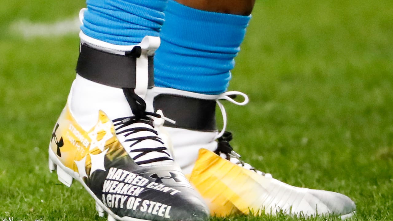 2018 football cleats