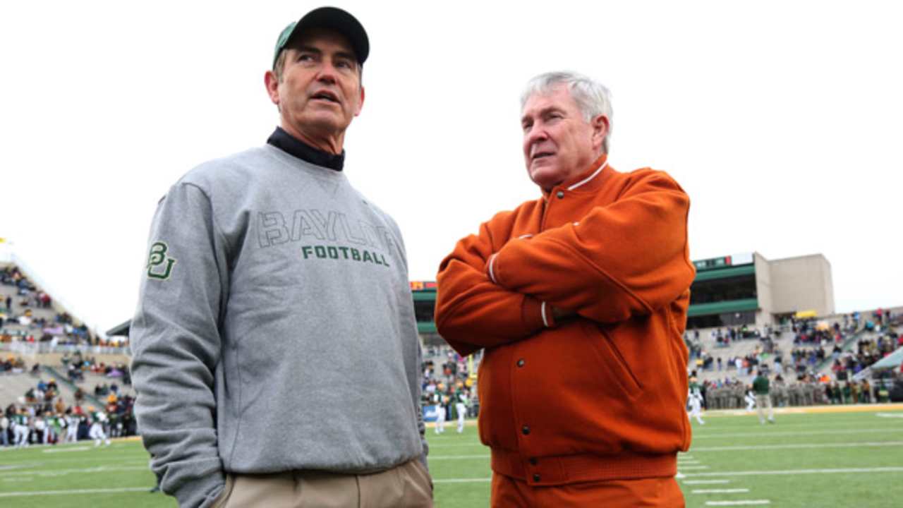 Art-Briles-131216-TOS.jpg