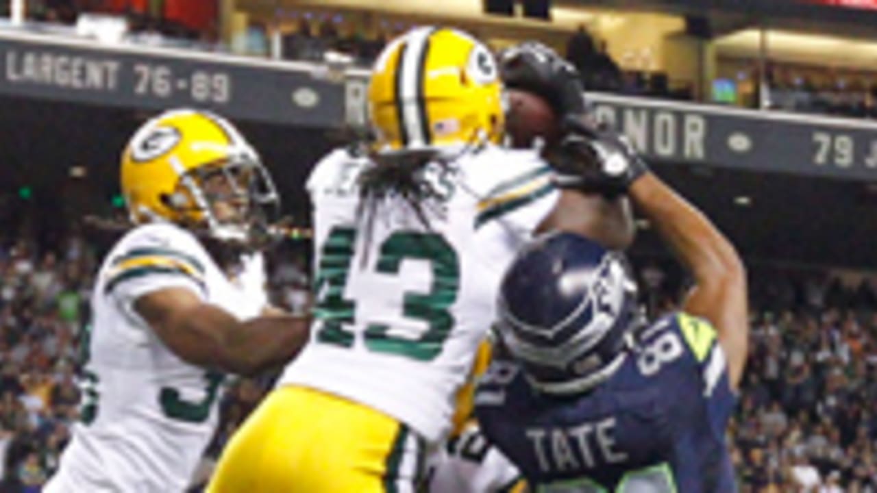 Seattle Seahawks quarterback Charlie Frye is sacked in the third quarter by  Green Bay Packers' Aaron Kampman at Qwest Field in Seattle, Washington,  Sunday, October 12, 2008. The Packers defeated the Seahawks