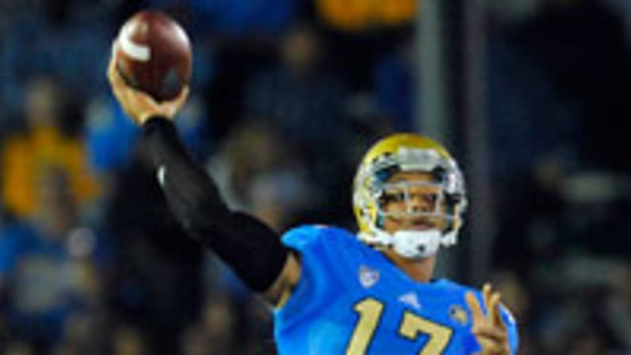 Brett-Hundley-131012-Spot.jpg