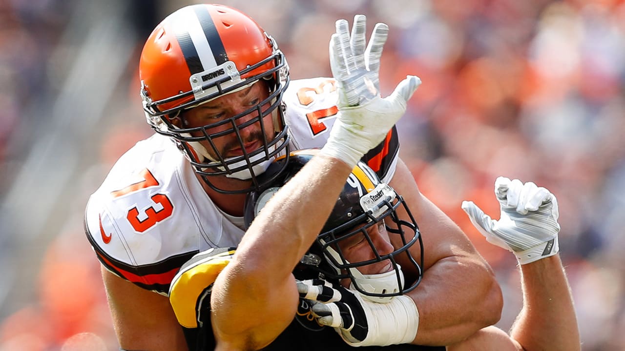 This Sunday, Oct. 22, 2017, photo shows Cleveland Browns tackle