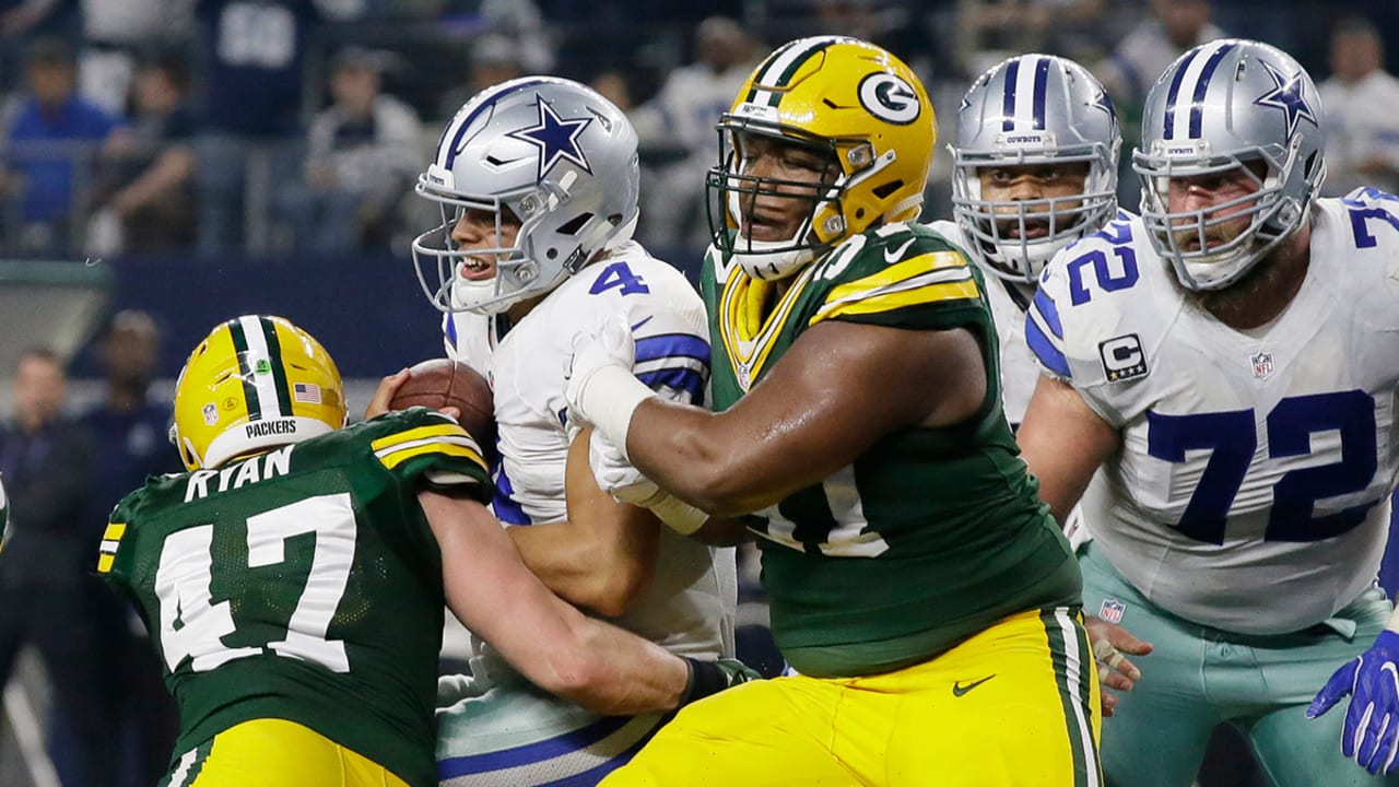 NFL scores monster ratings with Sunday playoff tilts