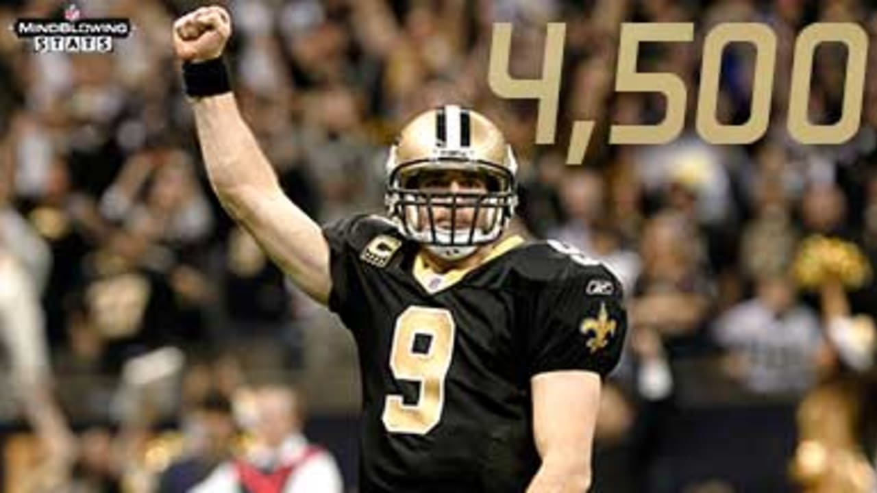 drewbrees made NFL history on SNF in 2012 by breaking Johnny Unitas' record  for consecutive games with a touchdown pass 