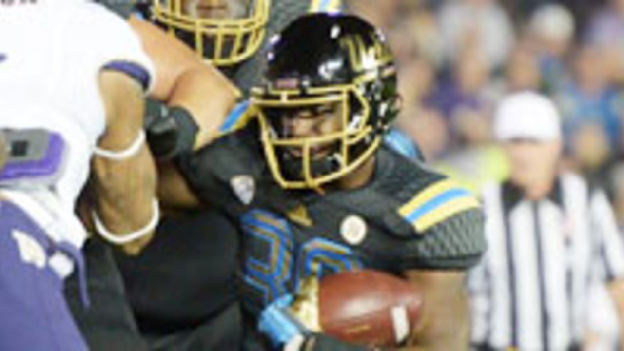 UCLA's Myles Jack on offense no longer holds element of surprise – Daily  Breeze