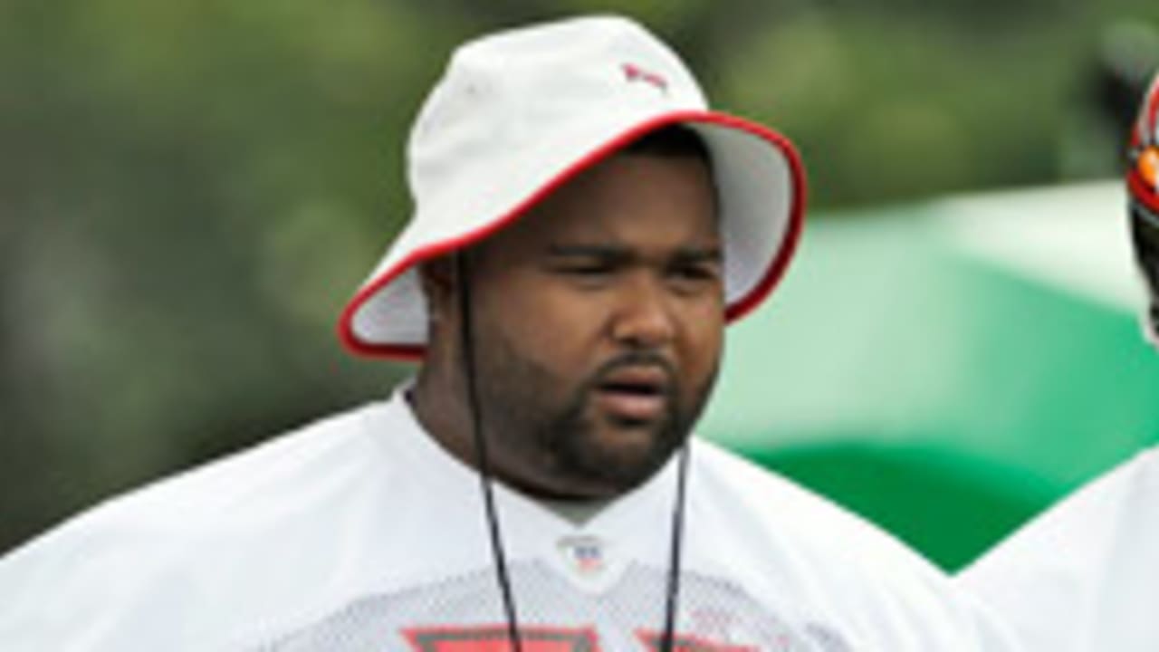 Report: Carl Nicks reaches injury settlement with Bucs