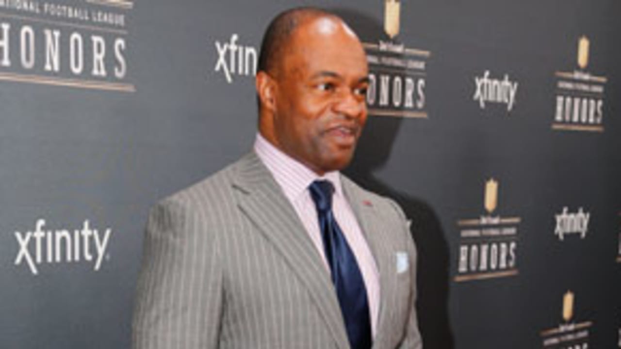 DeMaurice Smith-141015-Evo.jpg