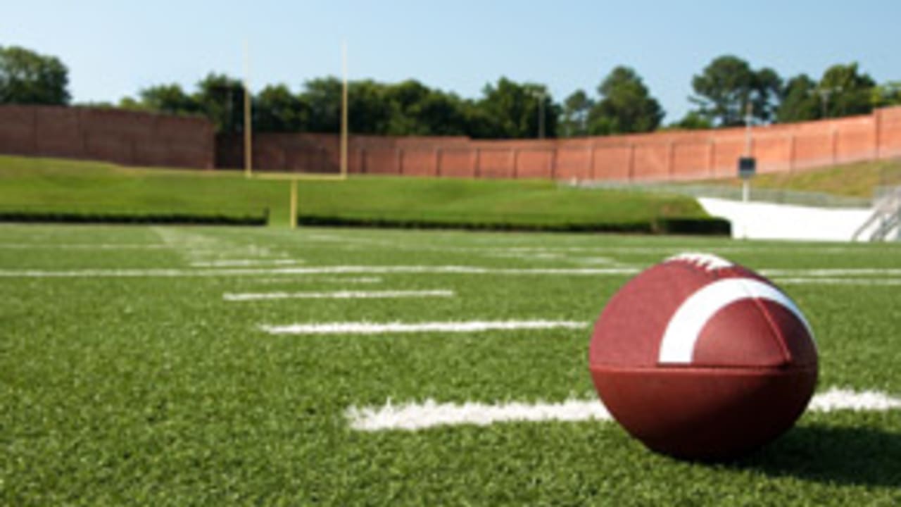 hs-football-130820-blog.jpg