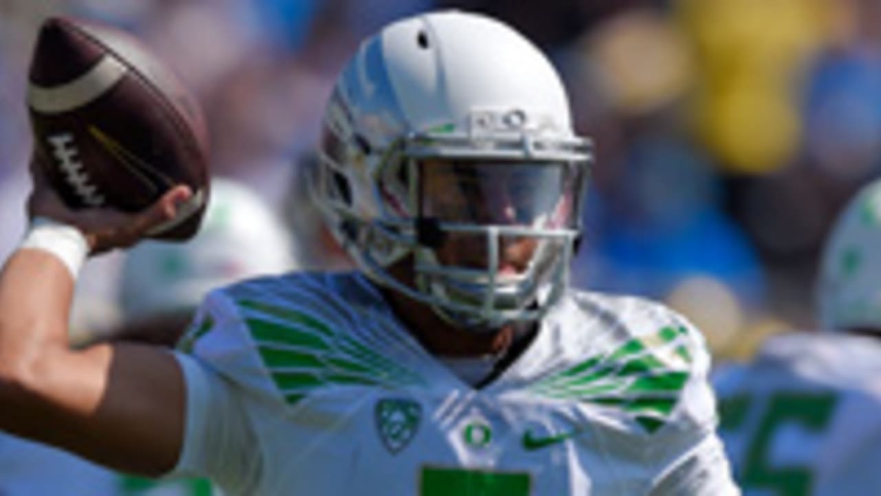 Mariota-Marcus-141014-SL.jpg