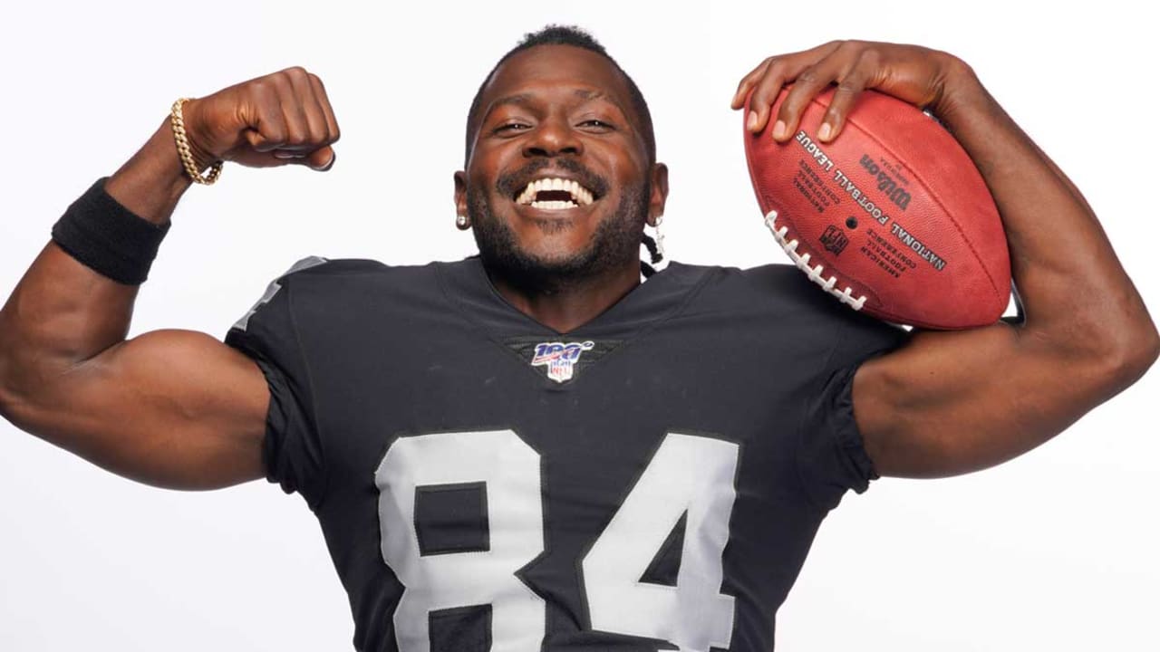 Antonio Brown joins Oakland Raiders for third and fifth round picks, NFL  News