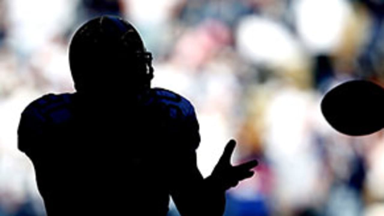 13-300x164_Spotlight_DoNFLPLayerLiveLonger.jpg