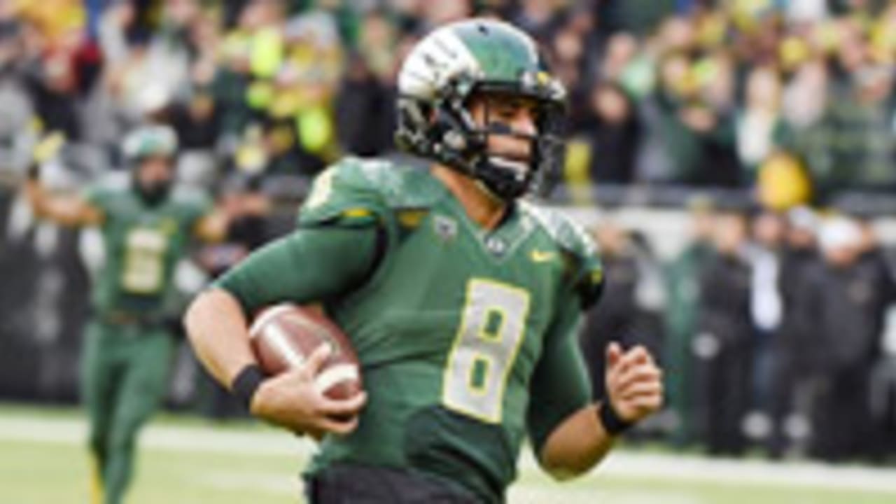 Marcus-Mariota-sl-121614-3.jpg