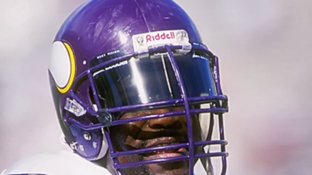 Randall McDaniel's helmet  Pro Football Hall of Fame