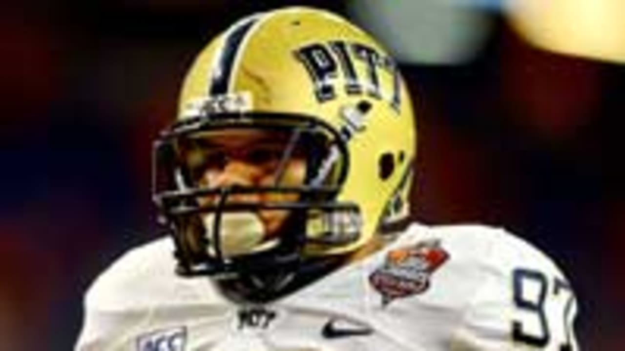 aaron-donald-122613-spot.jpg