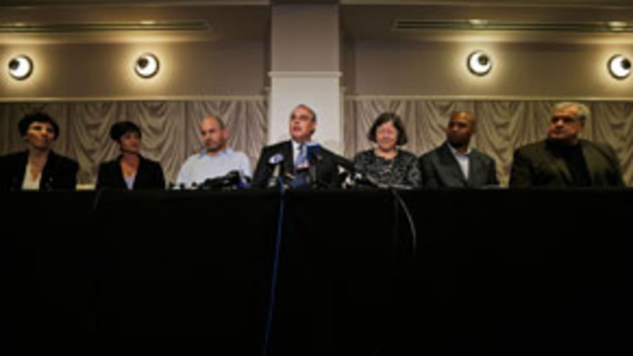 NFL-Concussion-Study-140625-EVO.jpg