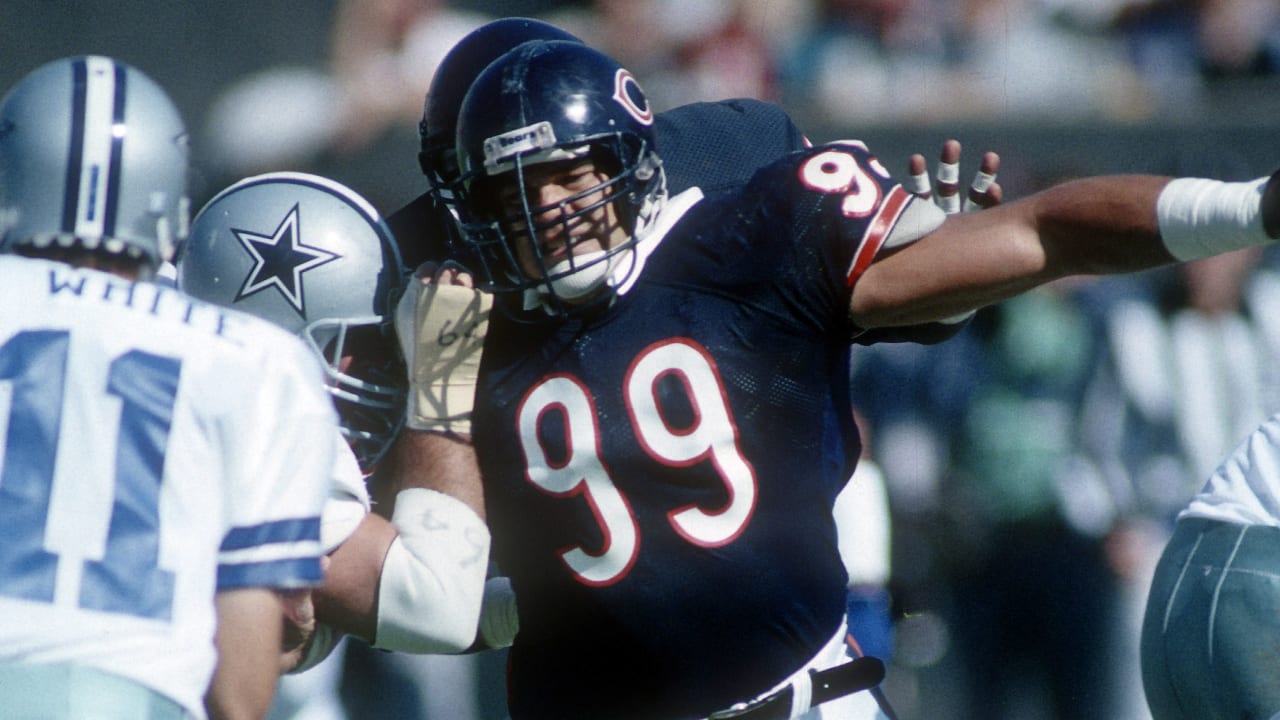 Dan Hampton in 1981.  Chicago bears football, Chicago sports, Nfl chicago  bears